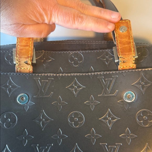 Louis Vuitton Rehab Shelton Monogram Leather Handbag matte - Picture 4 of 16